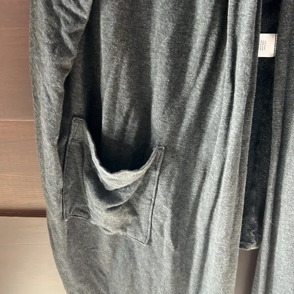 Beyond Yoga Sweater - Picture 2 of 8